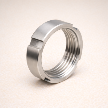 Гайка шлицевая AISI 304 DIN 11851 DN 50 в наличии в Томске