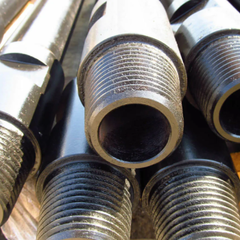 Стальная бурильная труба 101,6х10 мм 40Х ГОСТ 631-75 в наличии в Томске