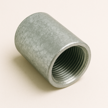 Муфта оцинкованная ДУ 15 в наличии в Томске